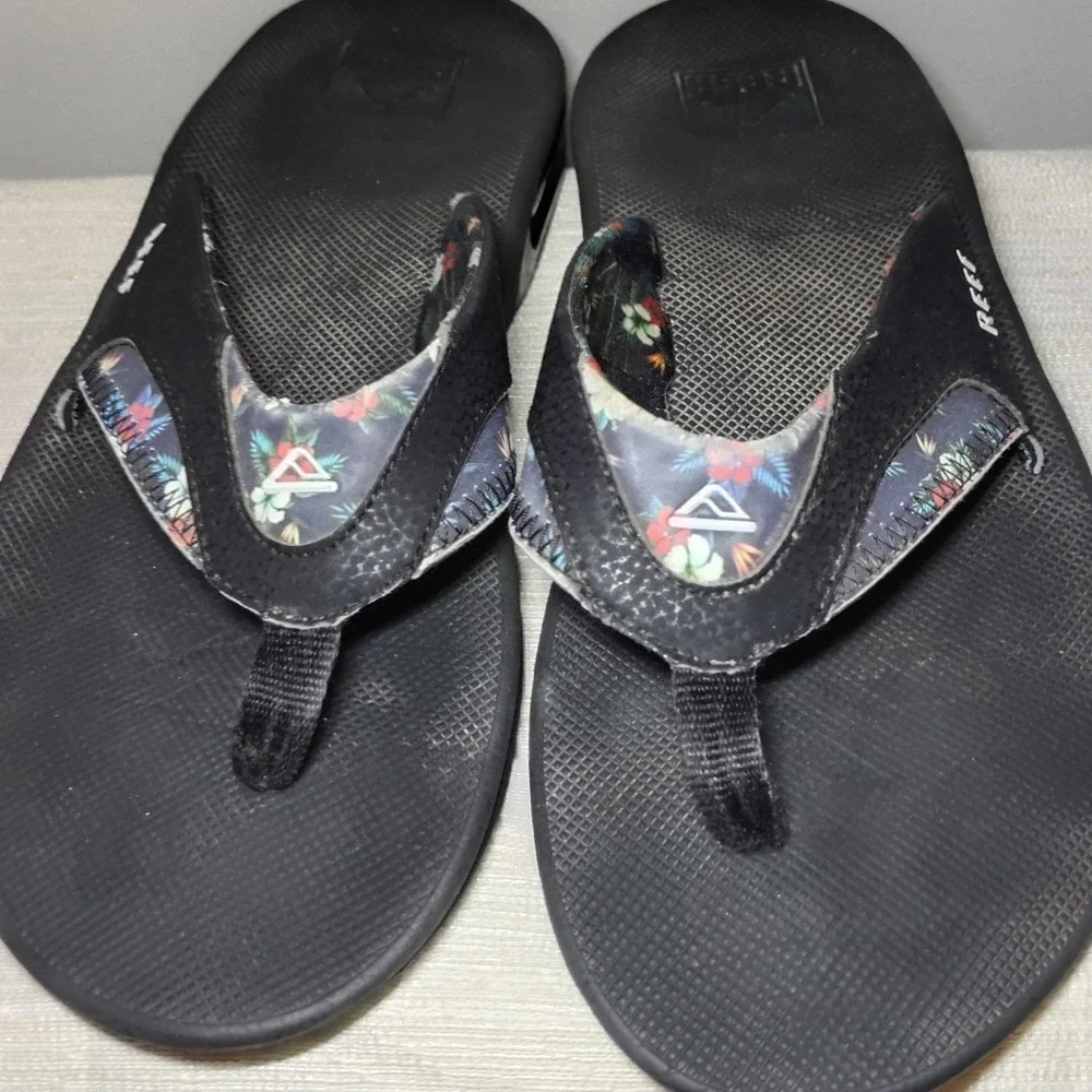 Vintage Reef Men's Fanning Thong Flip Flop Bottle Opener Sandals Floral 12?‎ 04